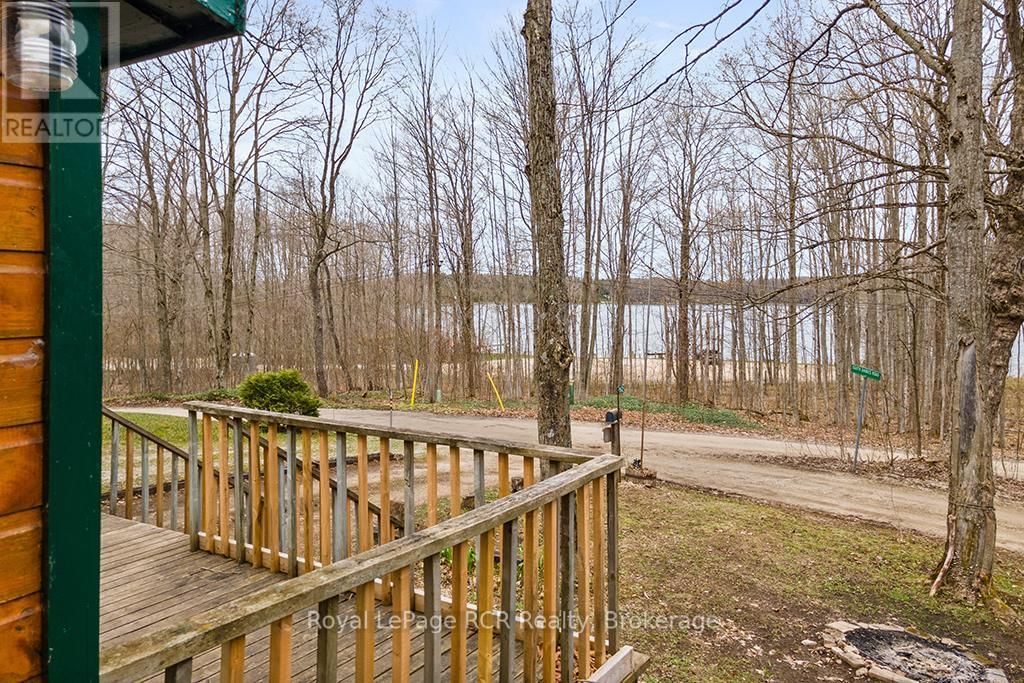262 CANROBERT STREET Image 6