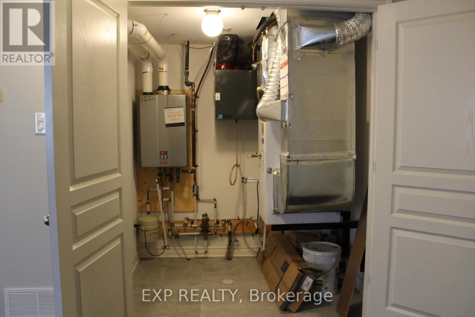 1 - 360 TRIBECA PRIVATE Image 6