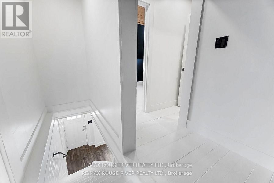 663 SWEET ROAD Image 17