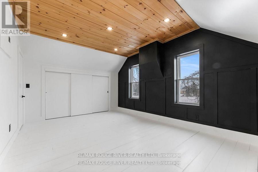 663 SWEET ROAD Image 21