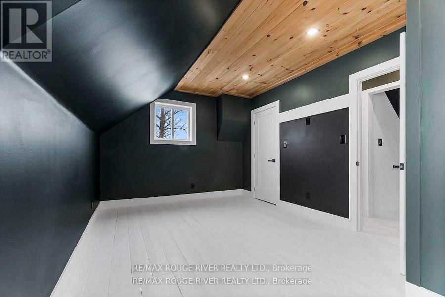 663 SWEET ROAD Image 24