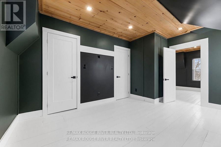 663 SWEET ROAD Image 25