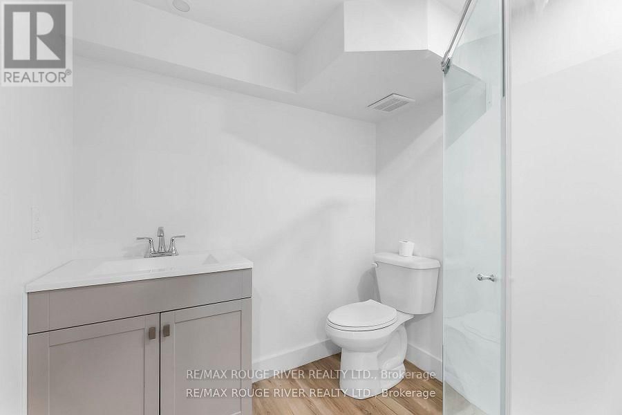 663 SWEET ROAD Image 33