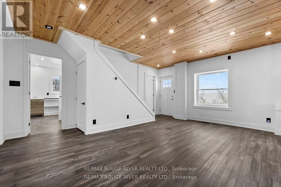 663 SWEET ROAD Image 4