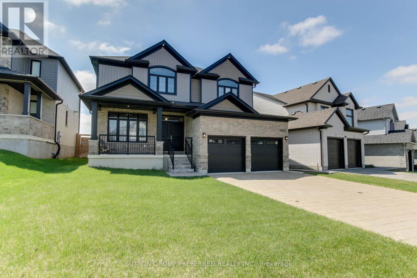 1005 RIVERBEND ROAD Image 2