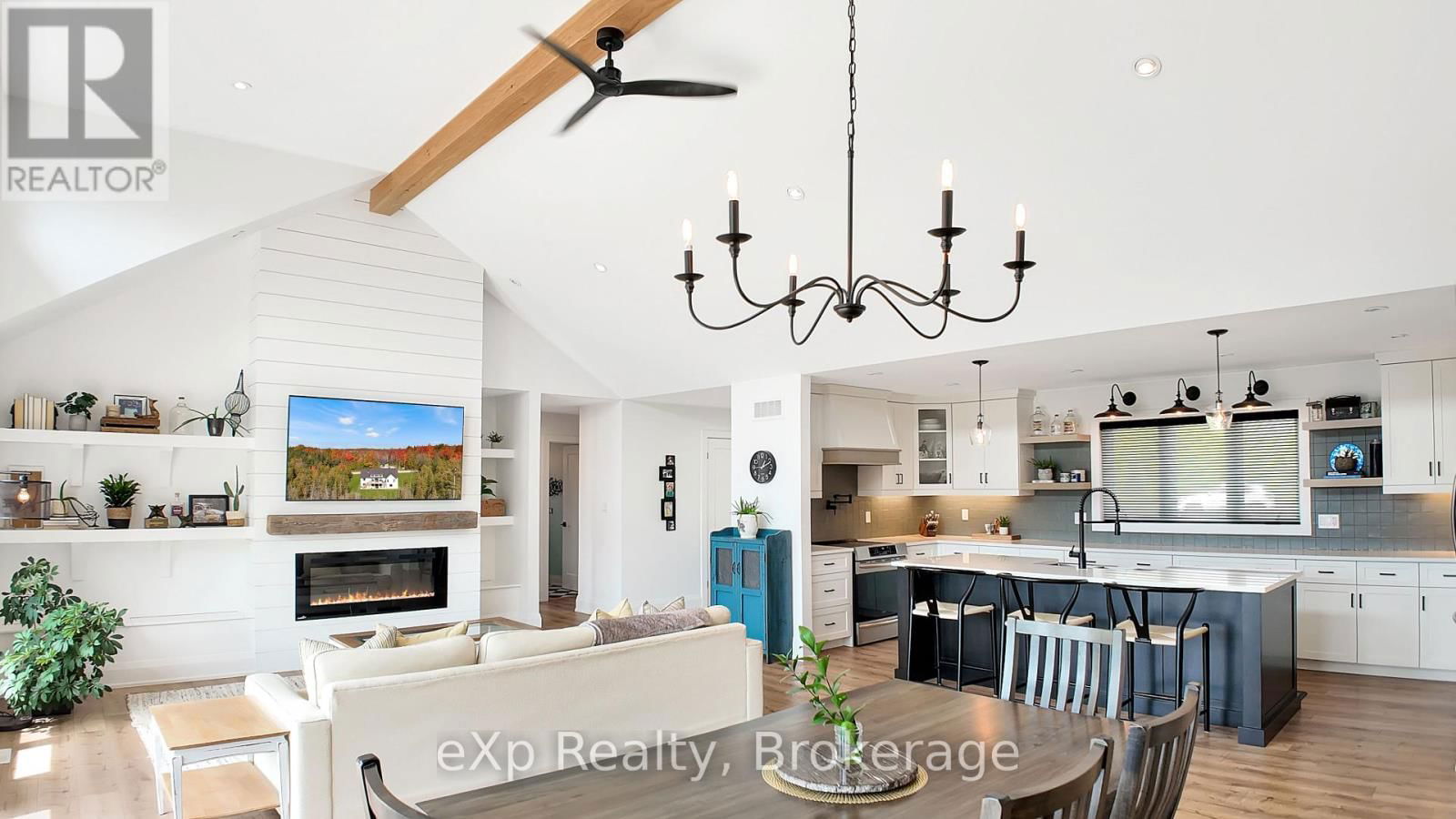 130 LOUISE CREEK CRESCENT Image 10