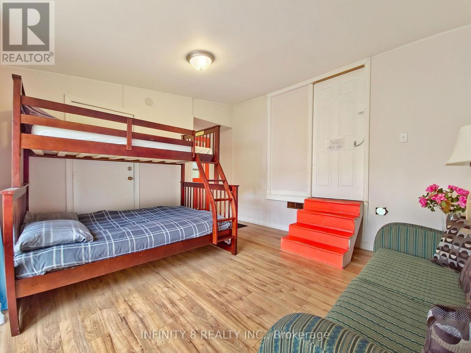 5958 SUMMER STREET Image 16