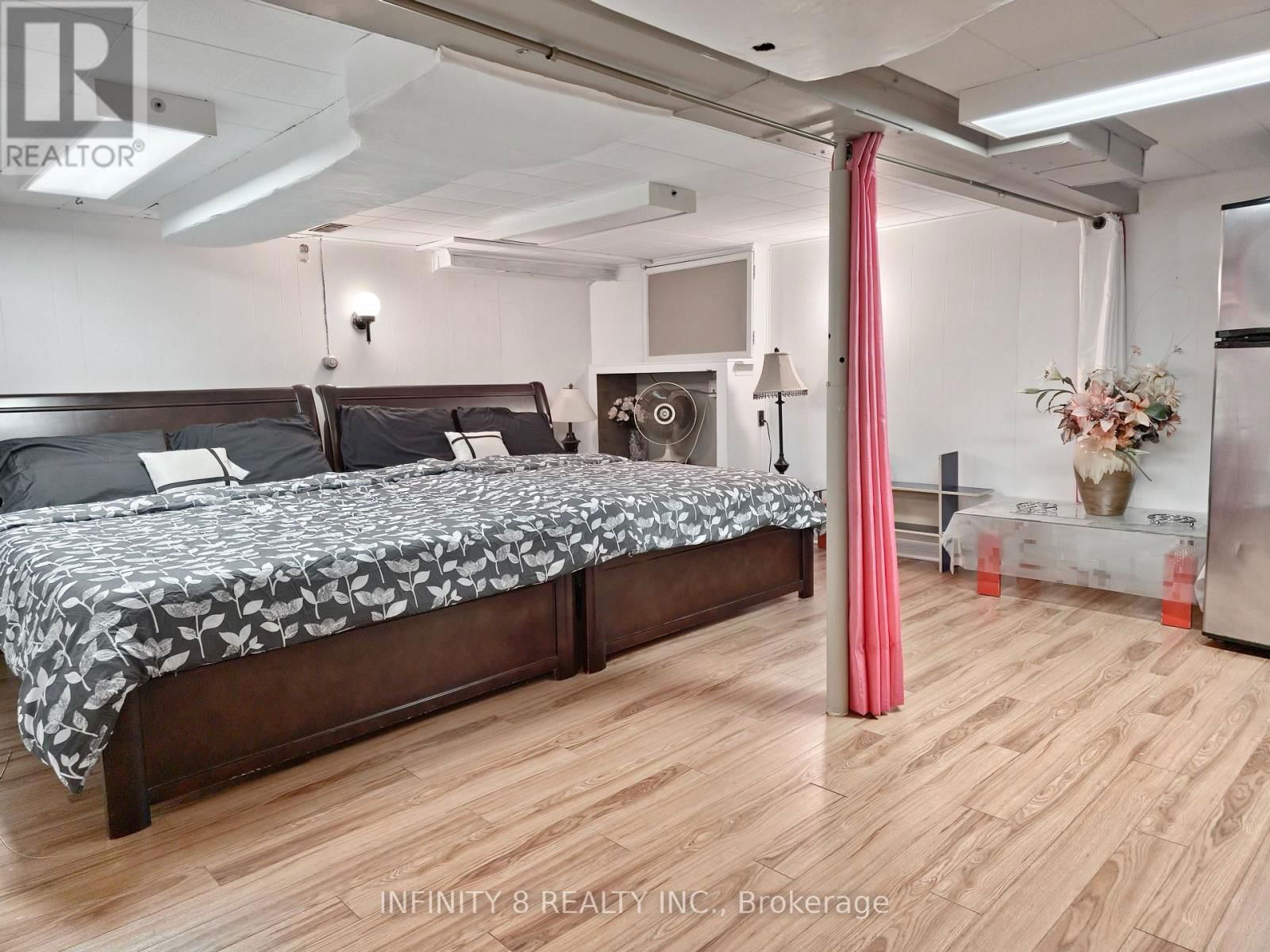 5958 SUMMER STREET Image 27