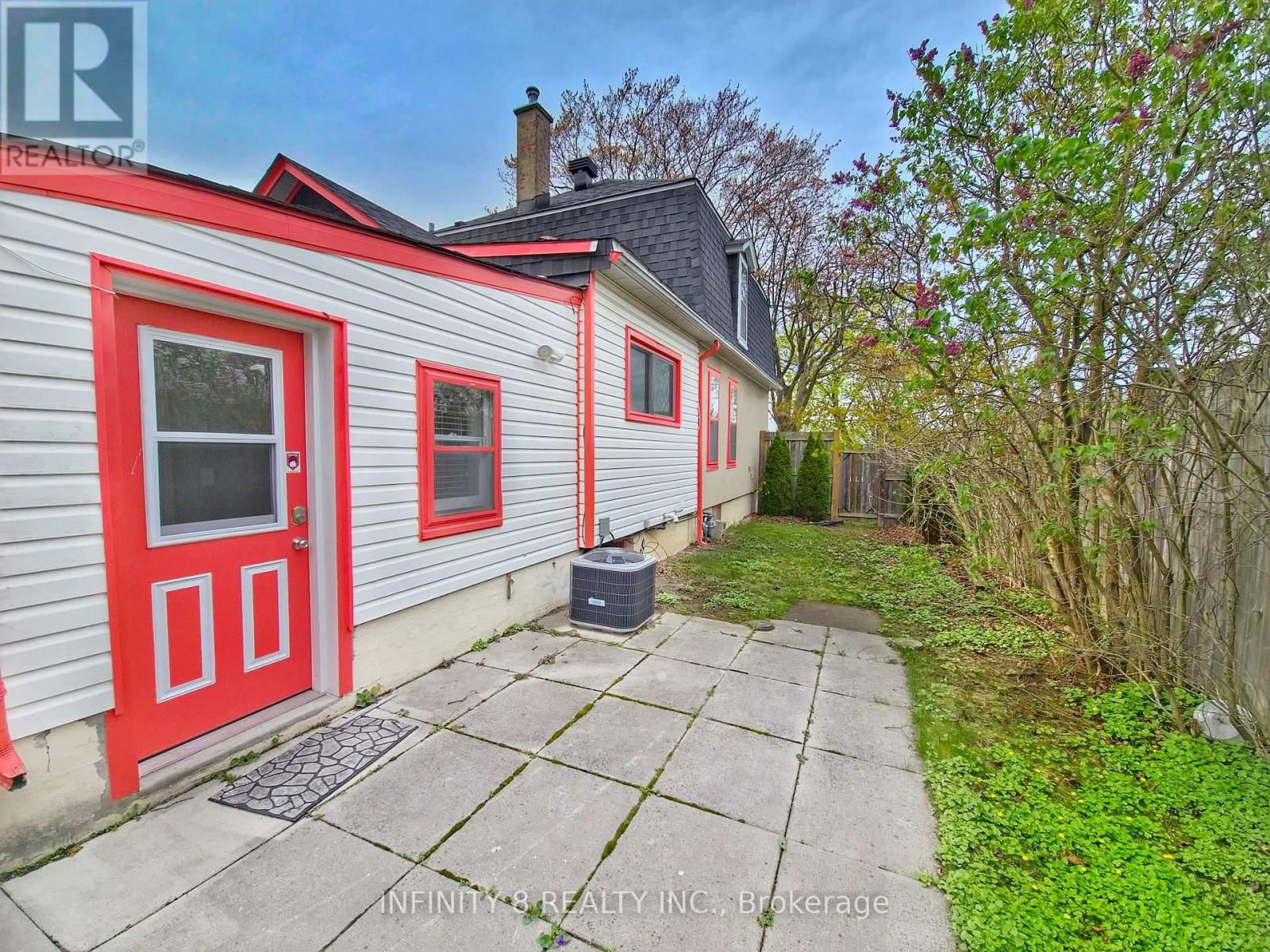 5958 SUMMER STREET Image 29