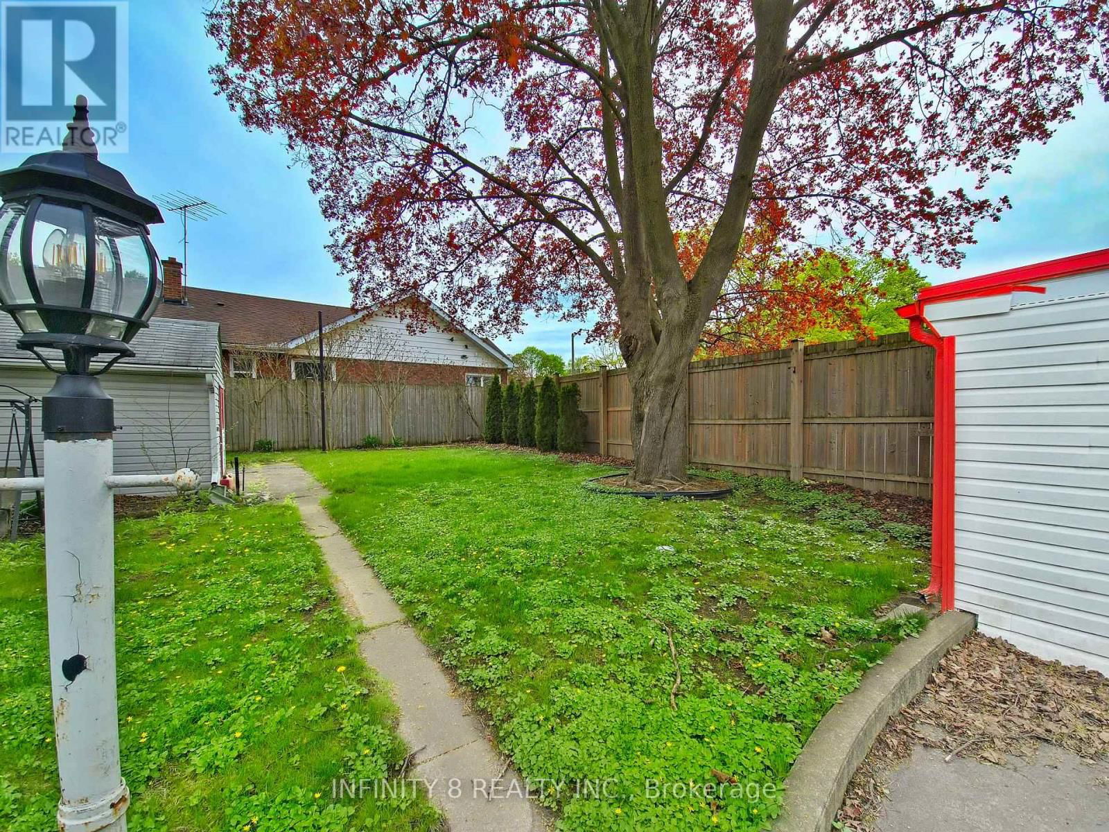 5958 SUMMER STREET Image 31