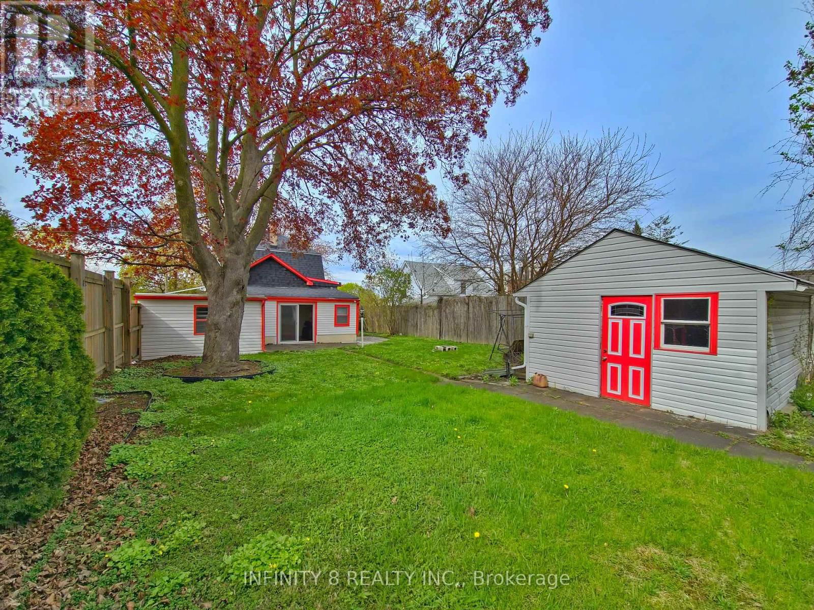5958 SUMMER STREET Image 32