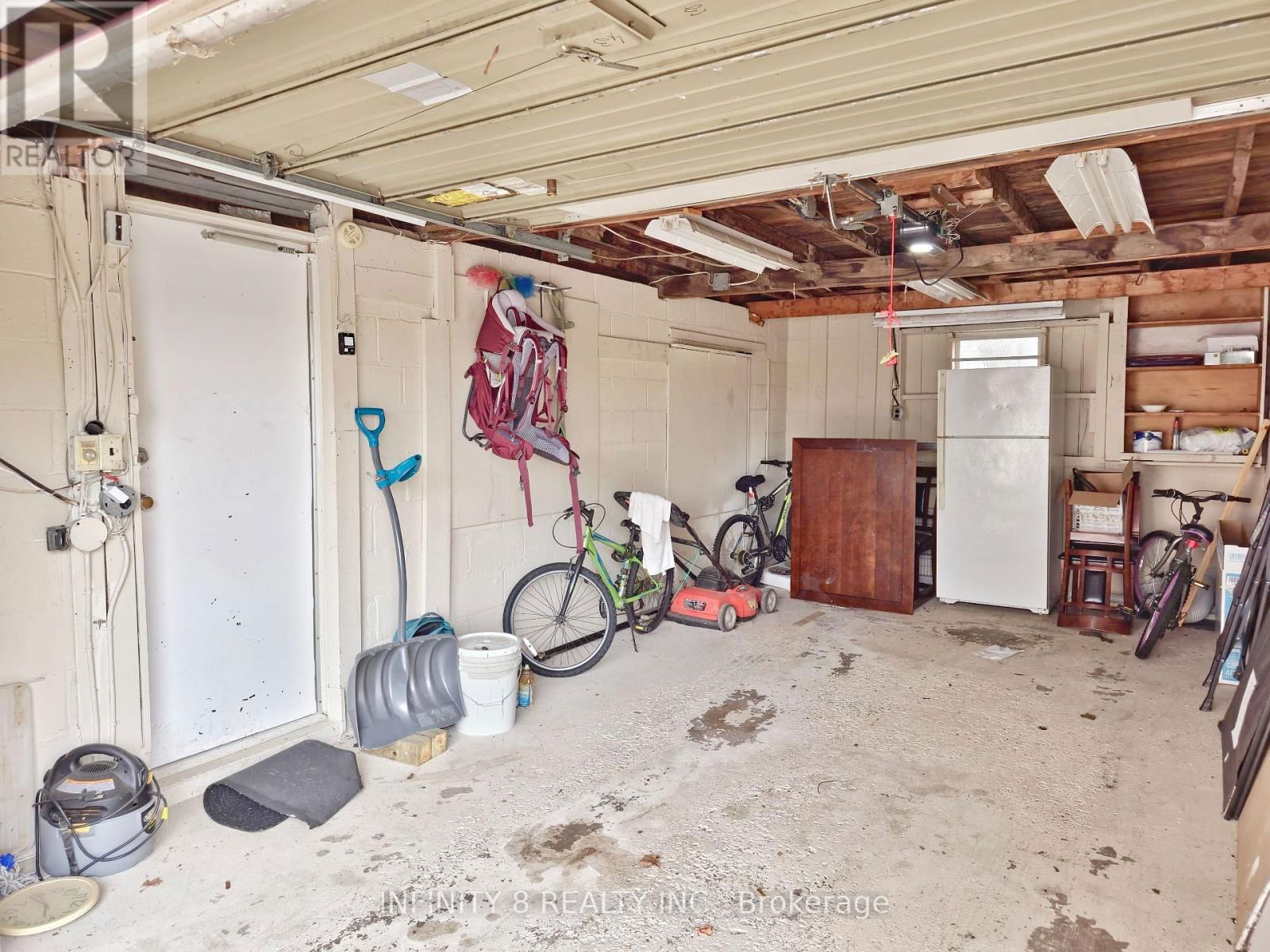 5958 SUMMER STREET Image 35