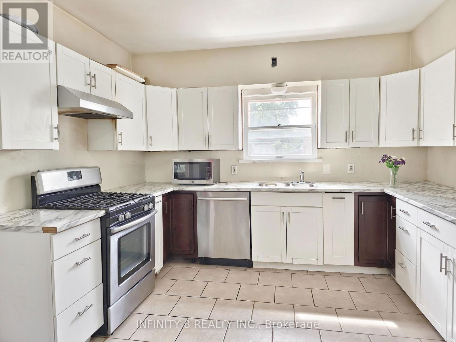 5958 SUMMER STREET Image 9