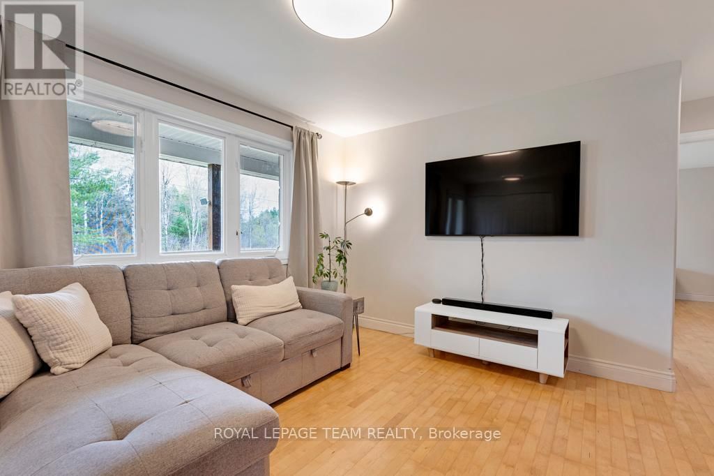 11051 COOPER ROAD Image 11
