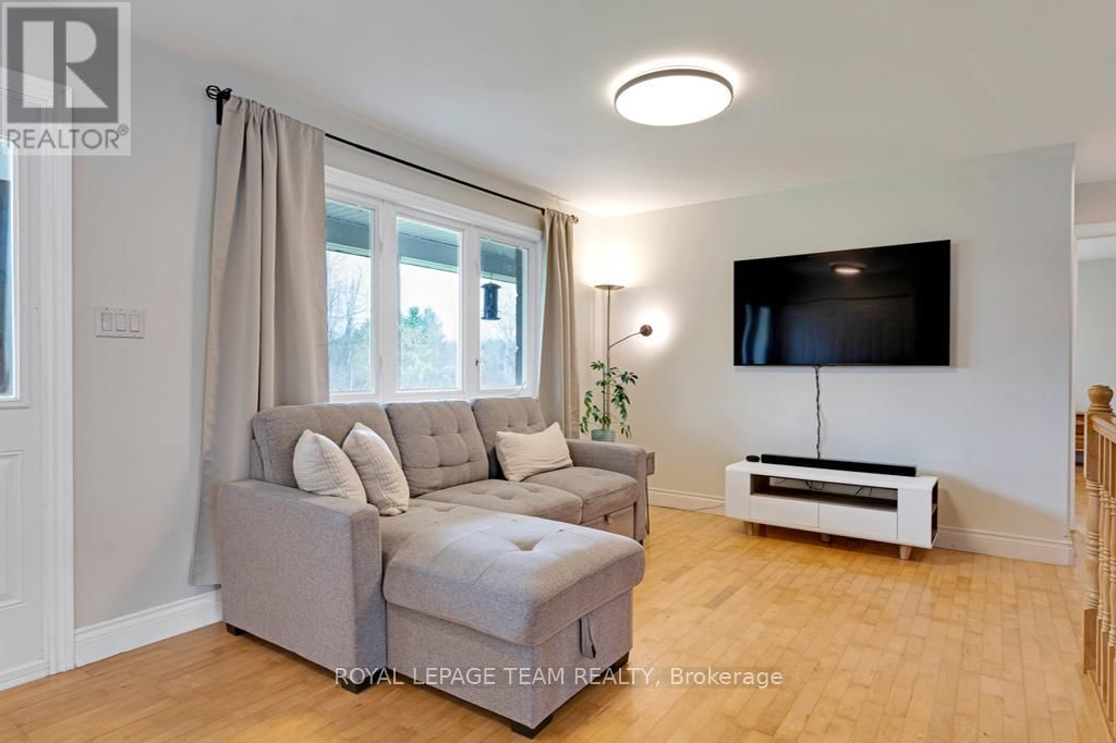 11051 COOPER ROAD Image 12