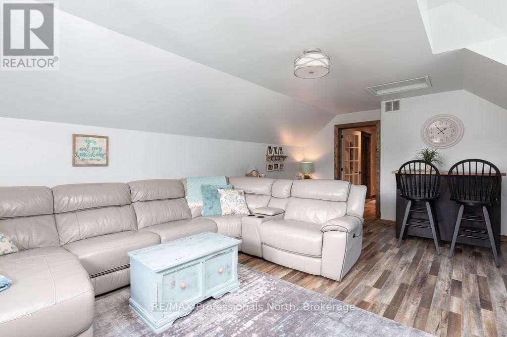 427 SKYHILLS ROAD Image 21