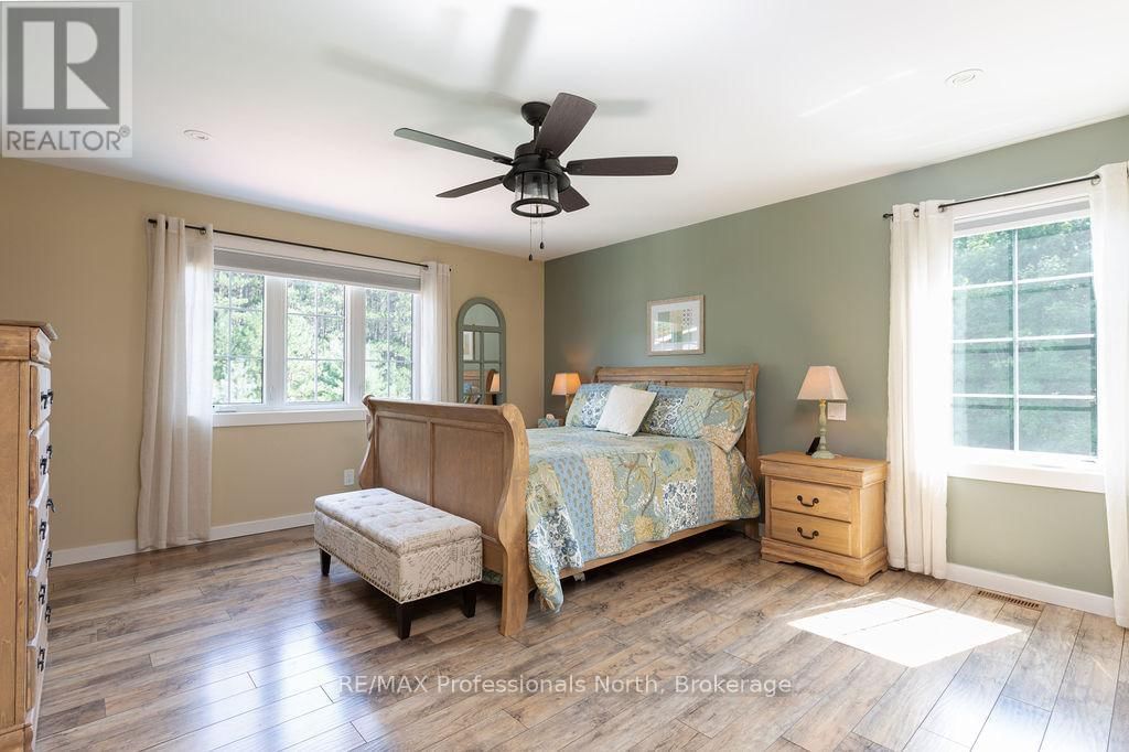 427 SKYHILLS ROAD Image 23