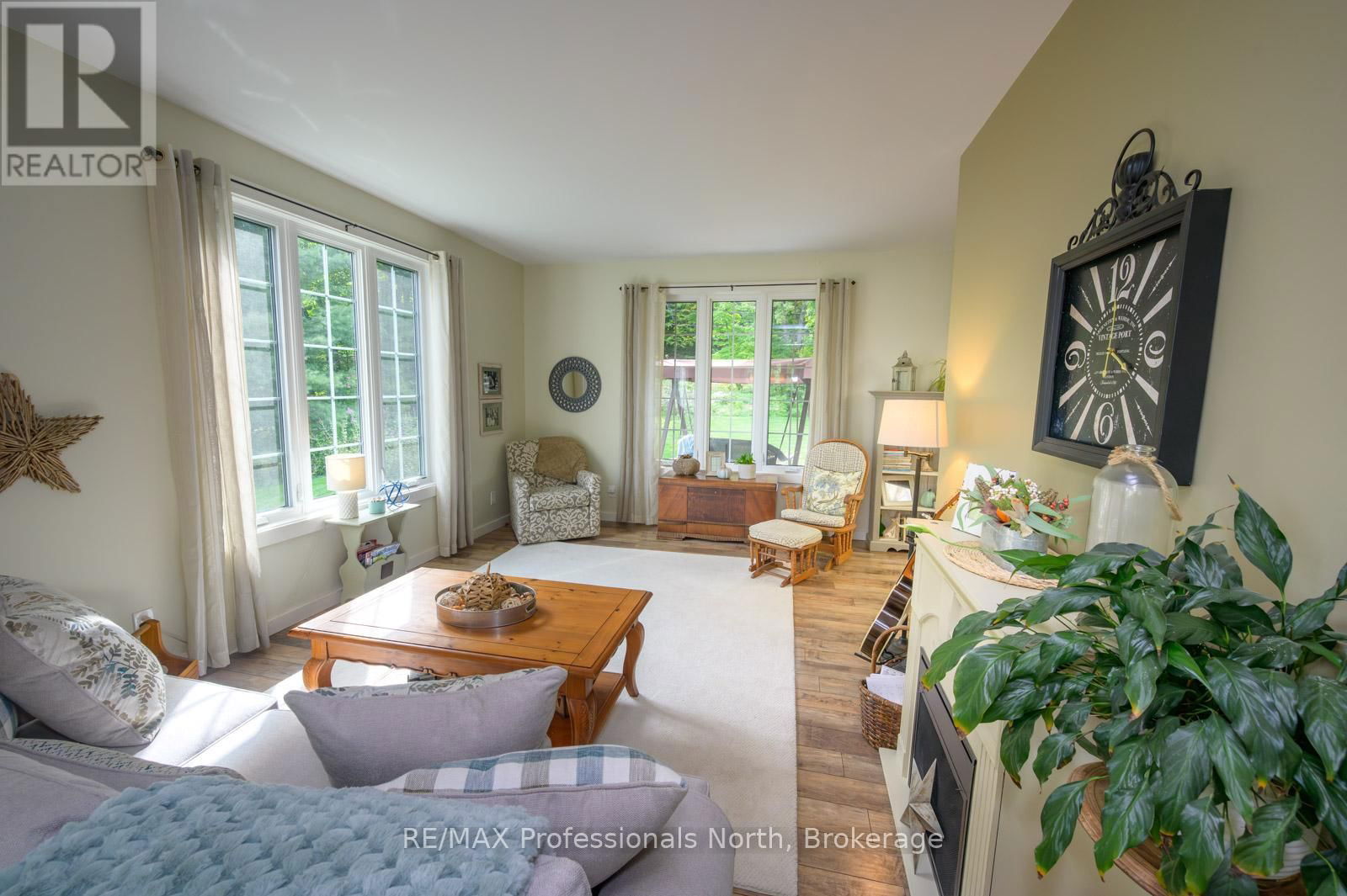 427 SKYHILLS ROAD Image 27