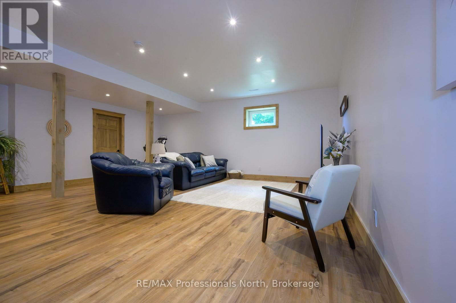 427 SKYHILLS ROAD Image 30