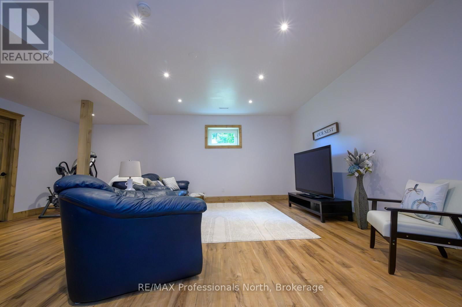 427 SKYHILLS ROAD Image 31