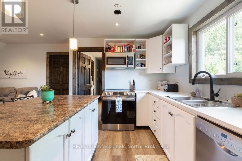 427 SKYHILLS ROAD Image 34