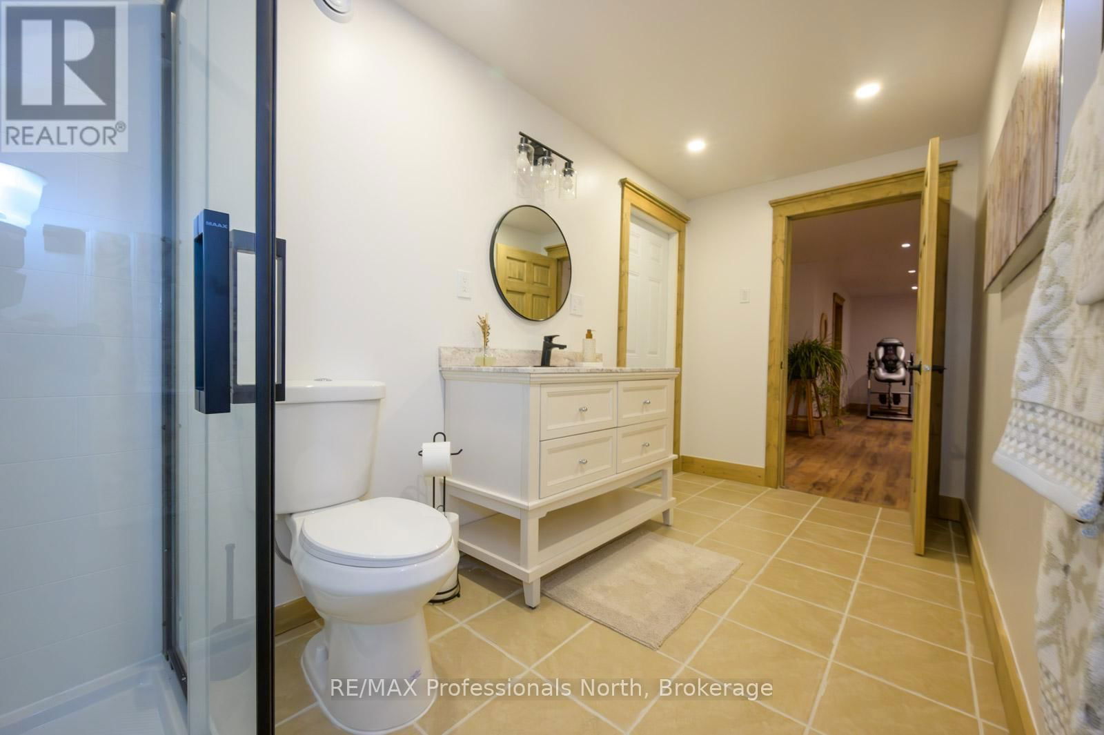 427 SKYHILLS ROAD Image 35