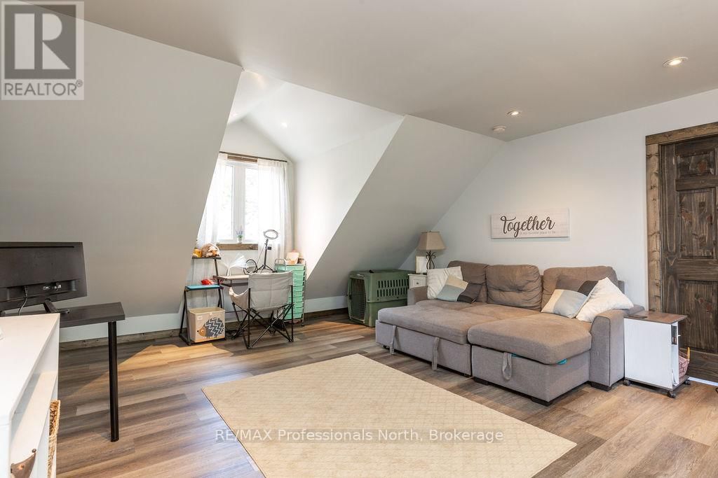 427 SKYHILLS ROAD Image 36