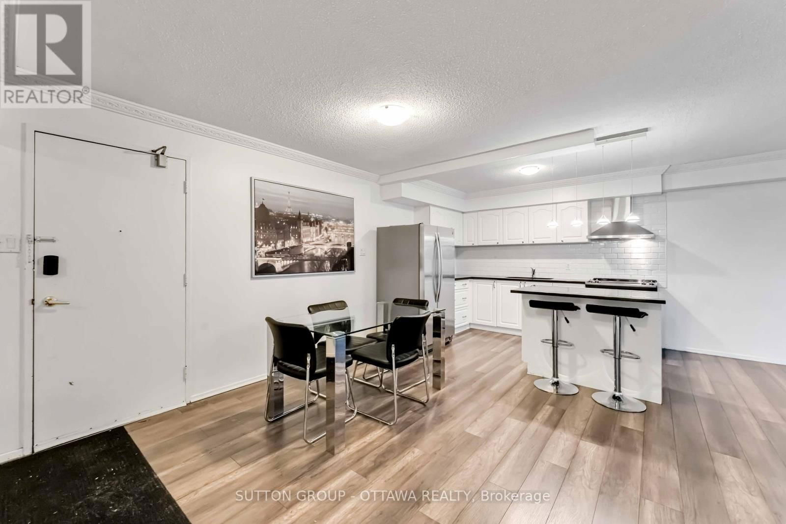 705 - 158C MCARTHUR AVENUE Image 11