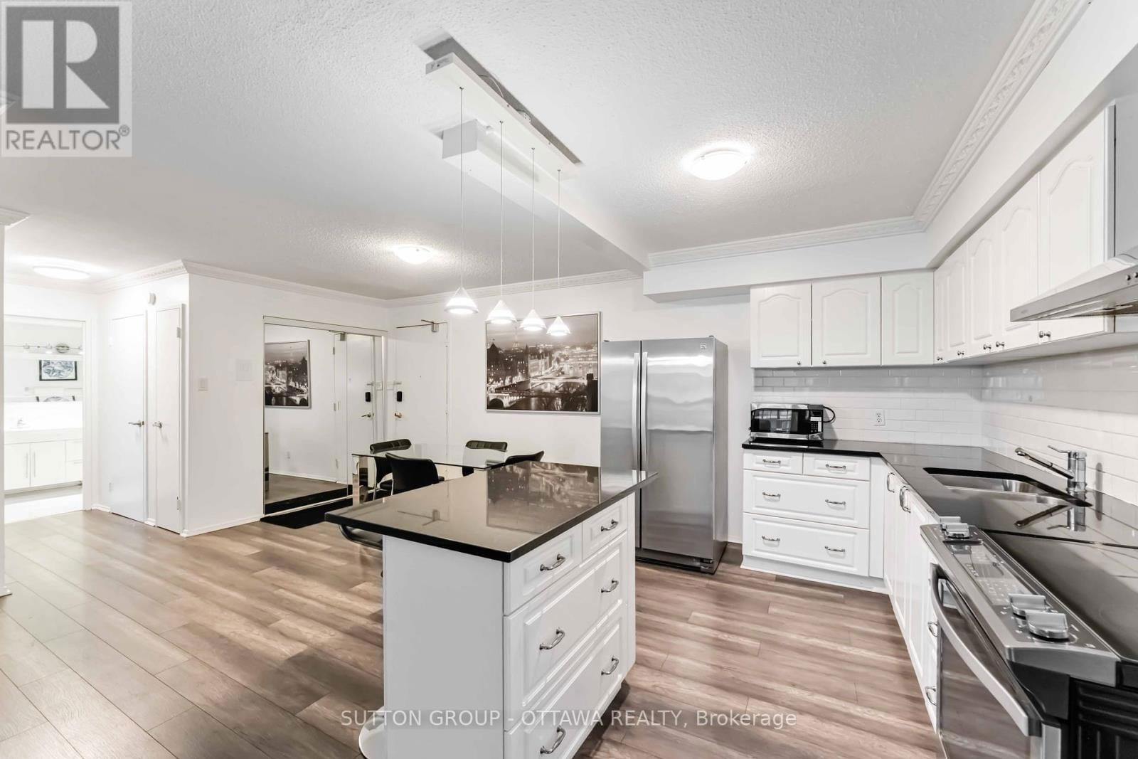 705 - 158C MCARTHUR AVENUE Image 17