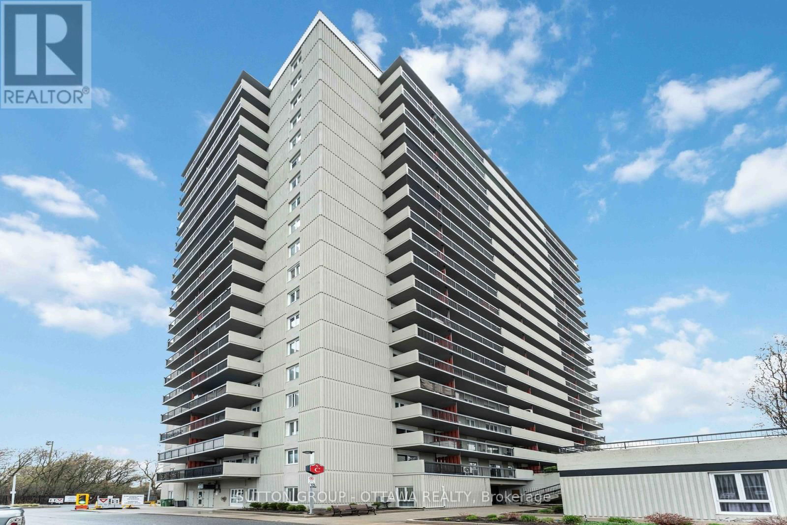 705 - 158C MCARTHUR AVENUE Image 2