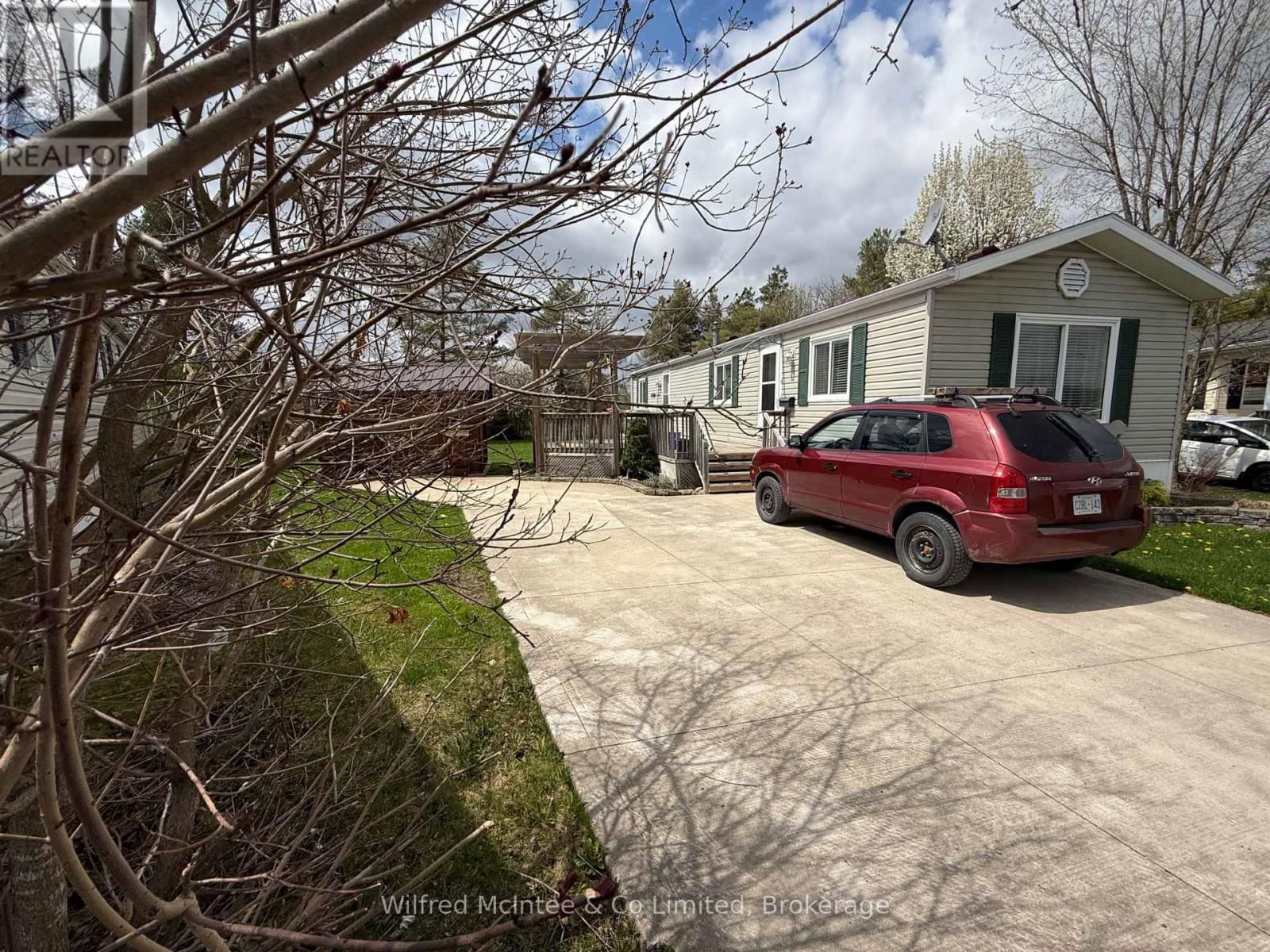 19 DOVE ROAD Image 2