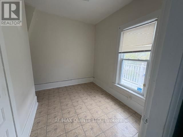 3 - 116 KING STREET Image 16