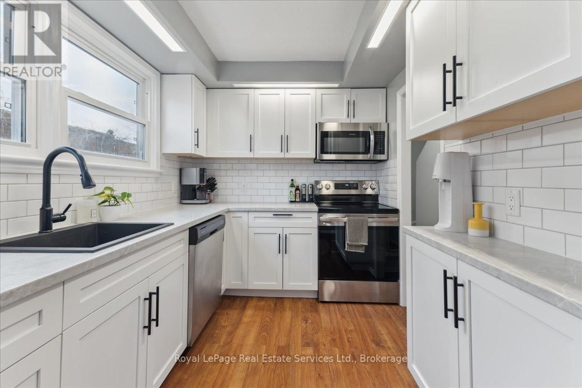 160 HOME STREET Image 1