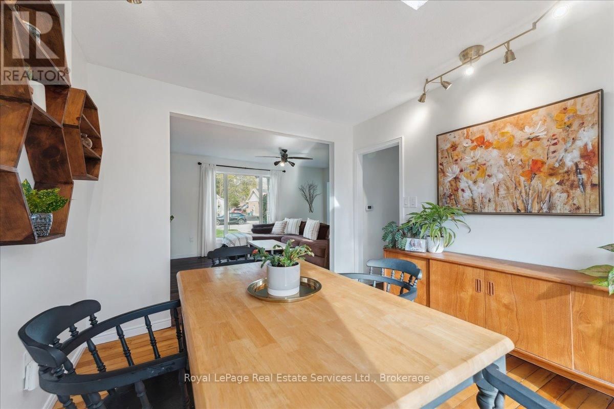 160 HOME STREET Image 10