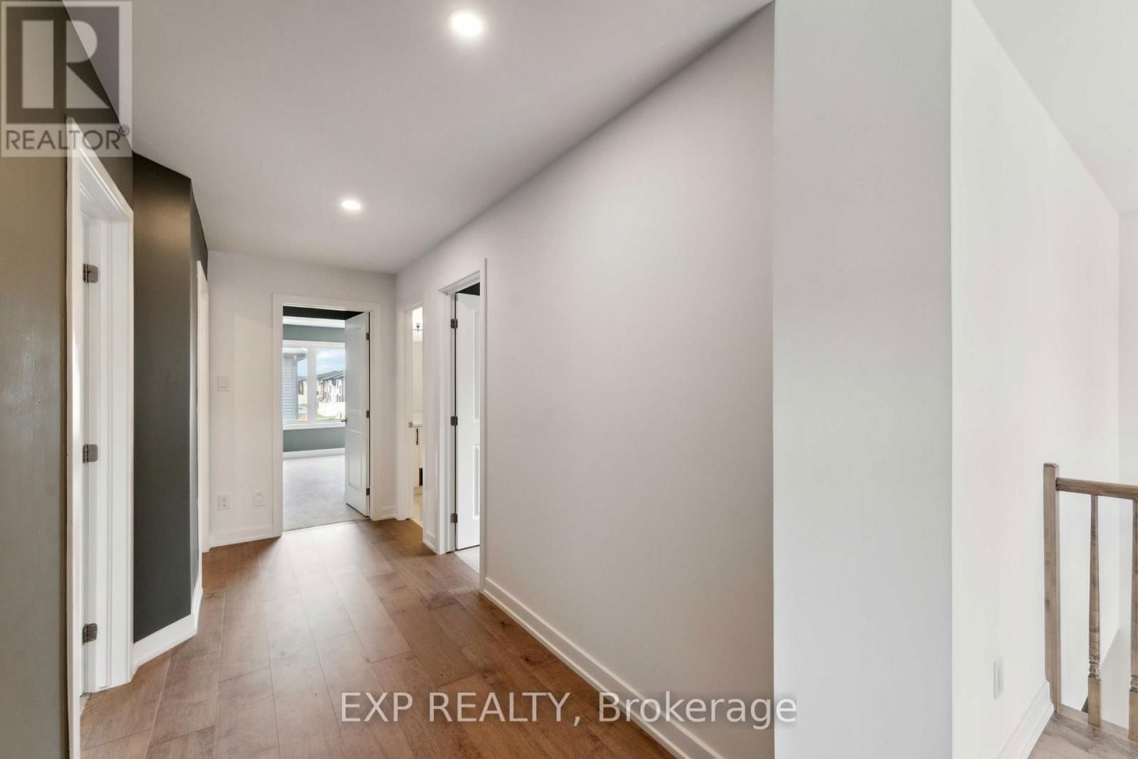 46 ANDROMEDA ROAD Image 16