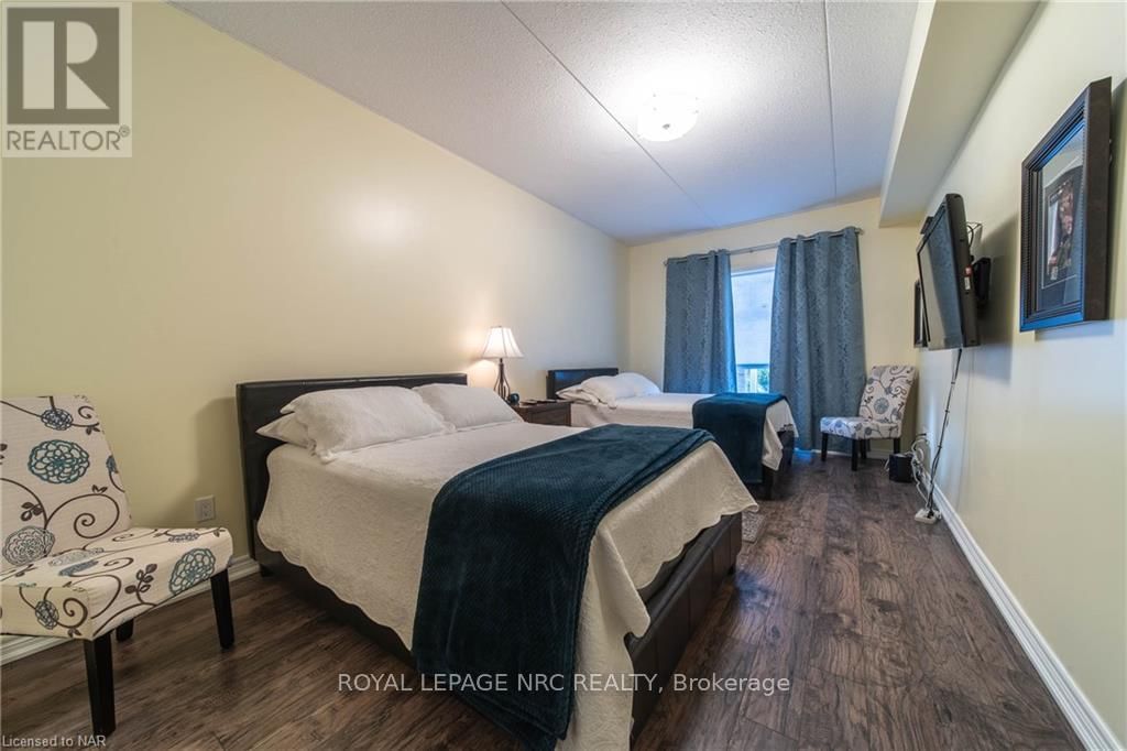 102 - 4644 PETTIT AVENUE Image 29