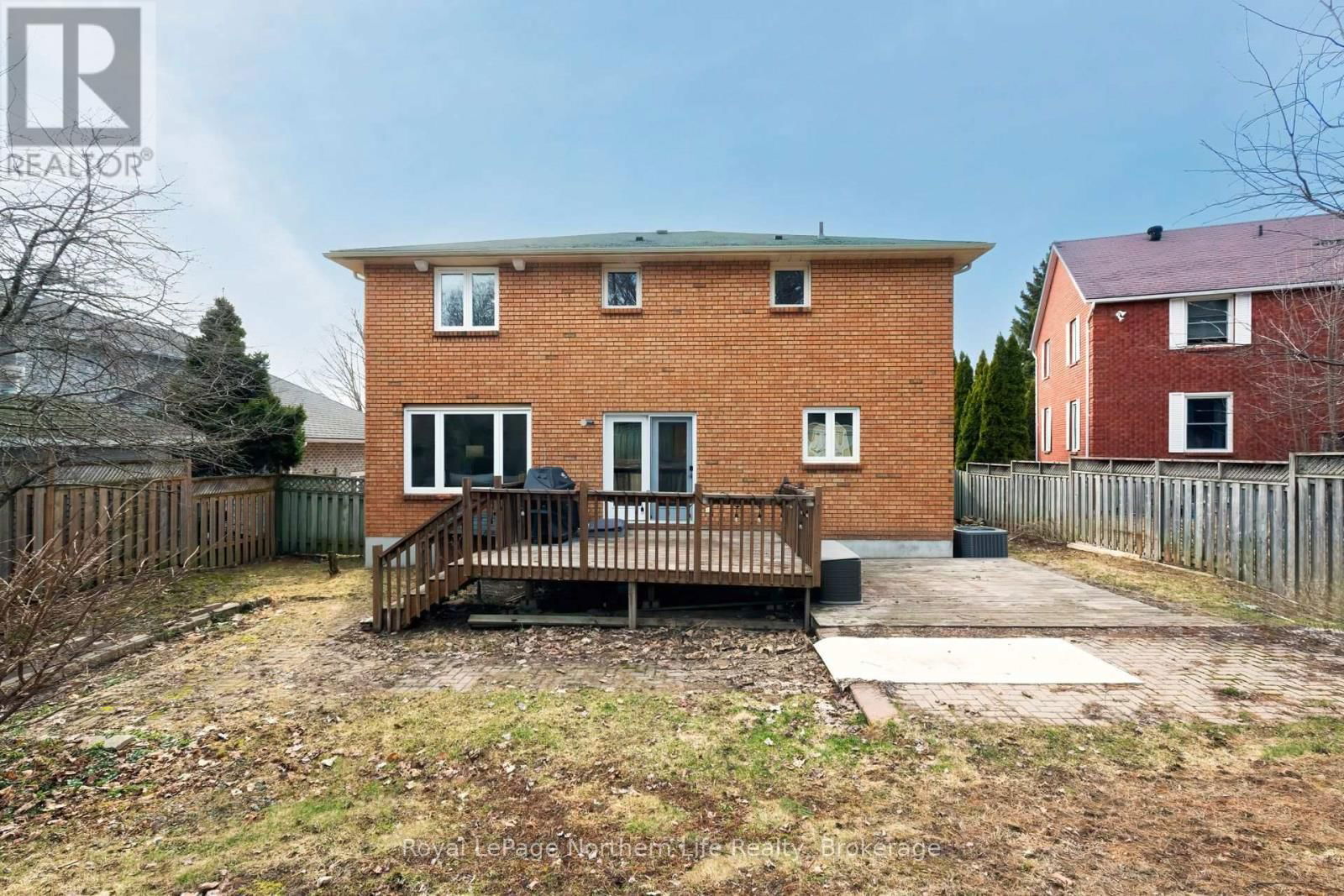 3 CANTERBURY CRESCENT Image 14