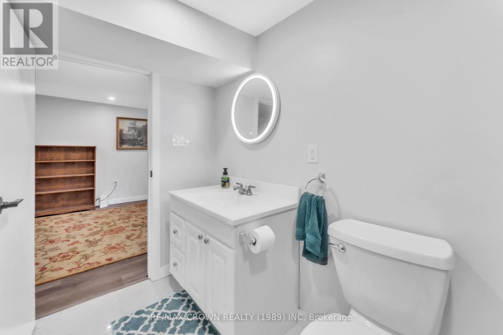 40 BIRCH CRESCENT Image 25