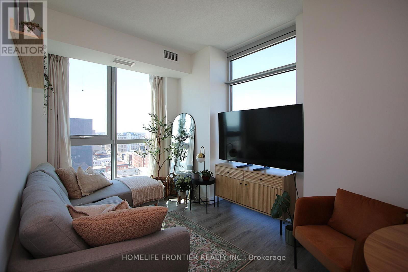 1209 - 60 FREDERICK STREET Image 5