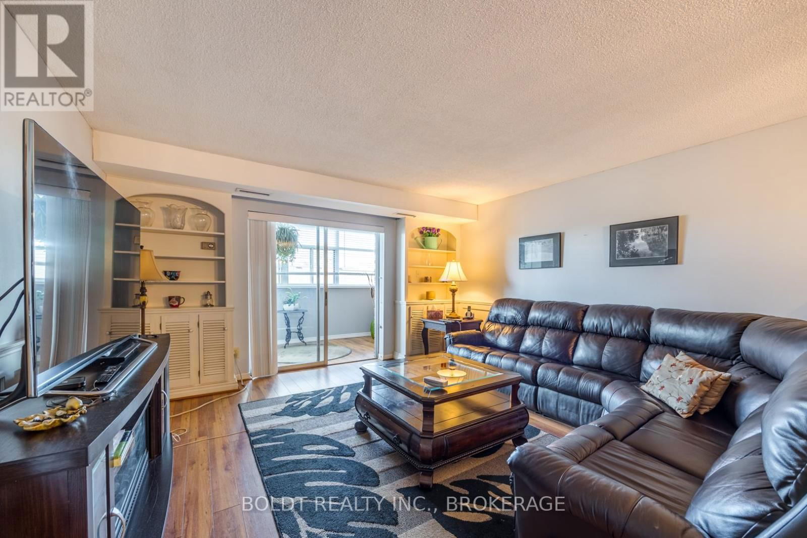308 - 276 OAKDALE AVENUE Image 6