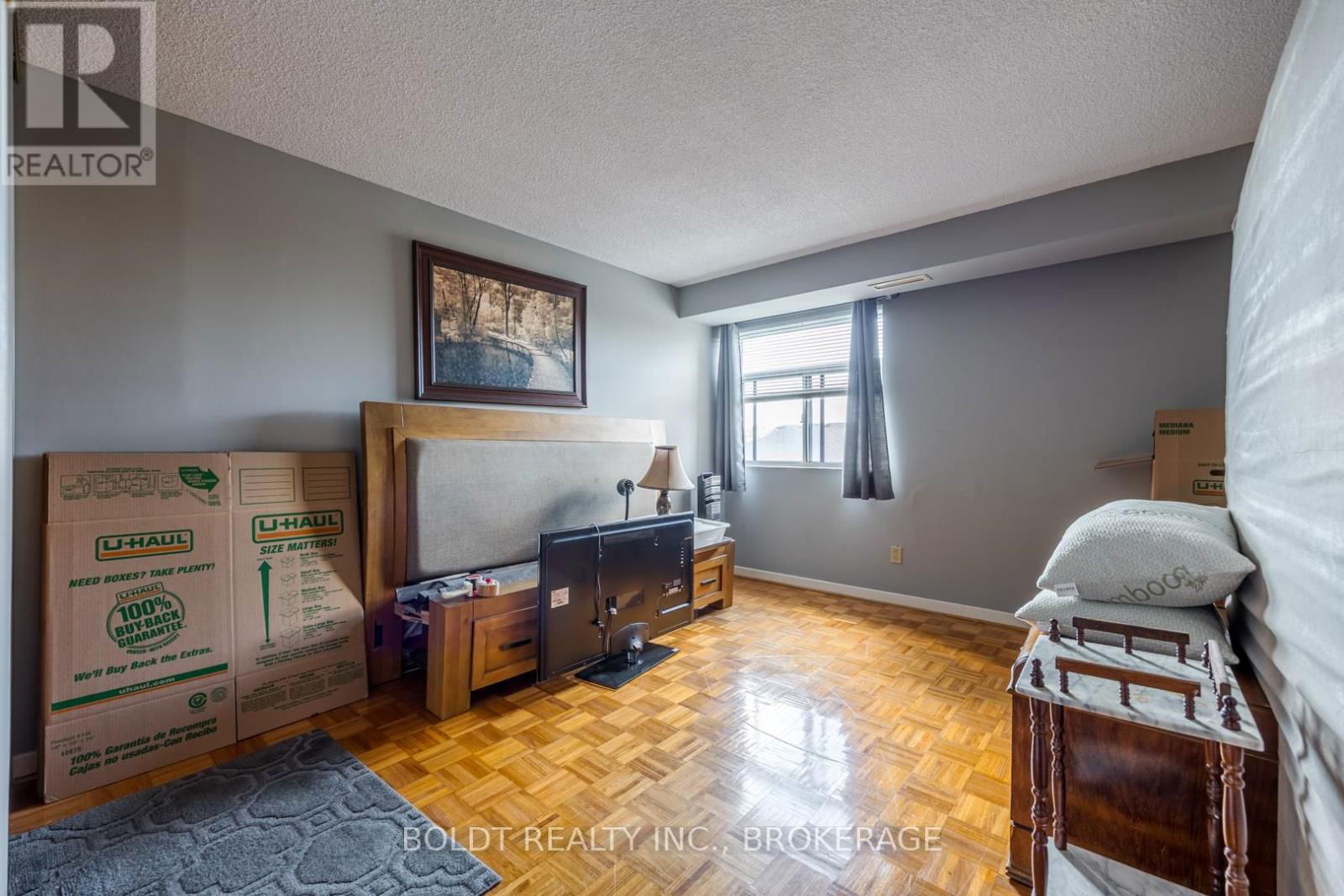 308 - 276 OAKDALE AVENUE Image 9