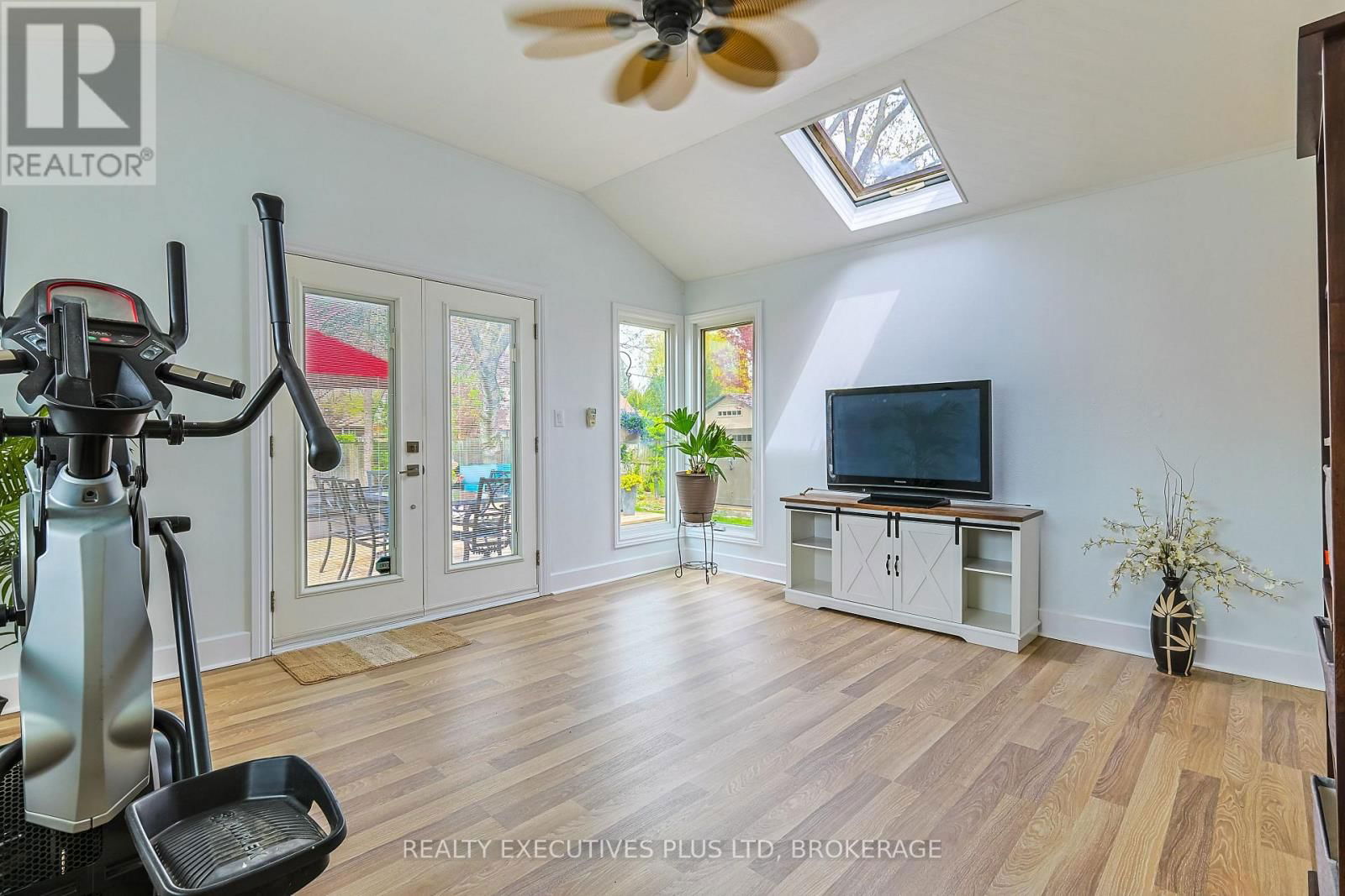 6405 ATLEE STREET Image 14