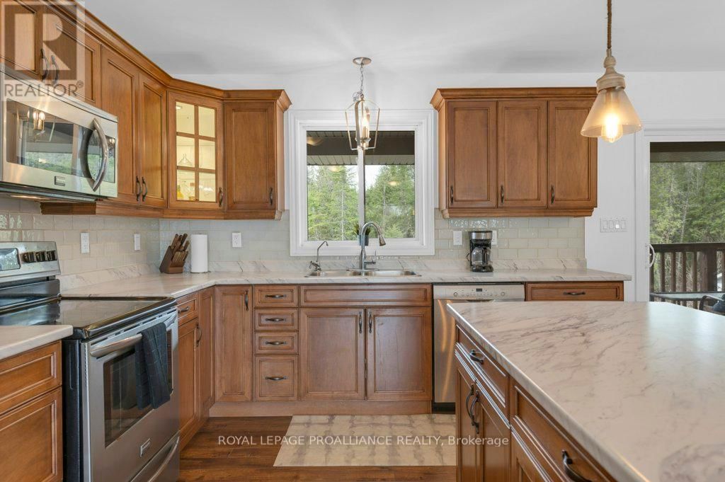 1554 SHANNON ROAD Image 10