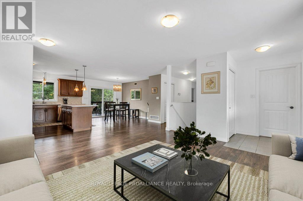 1554 SHANNON ROAD Image 15
