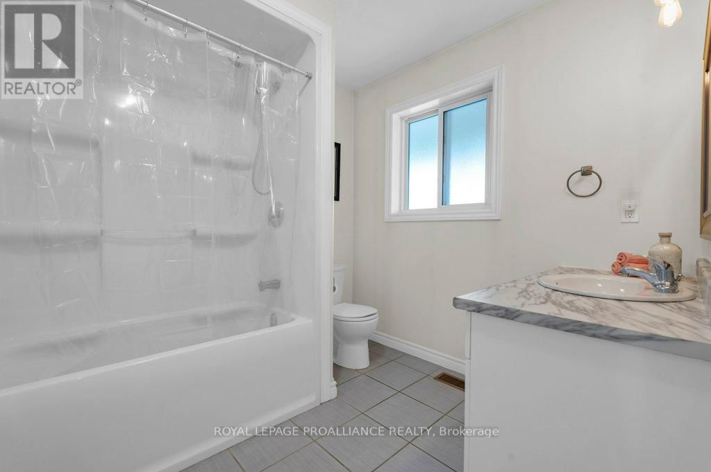 1554 SHANNON ROAD Image 19