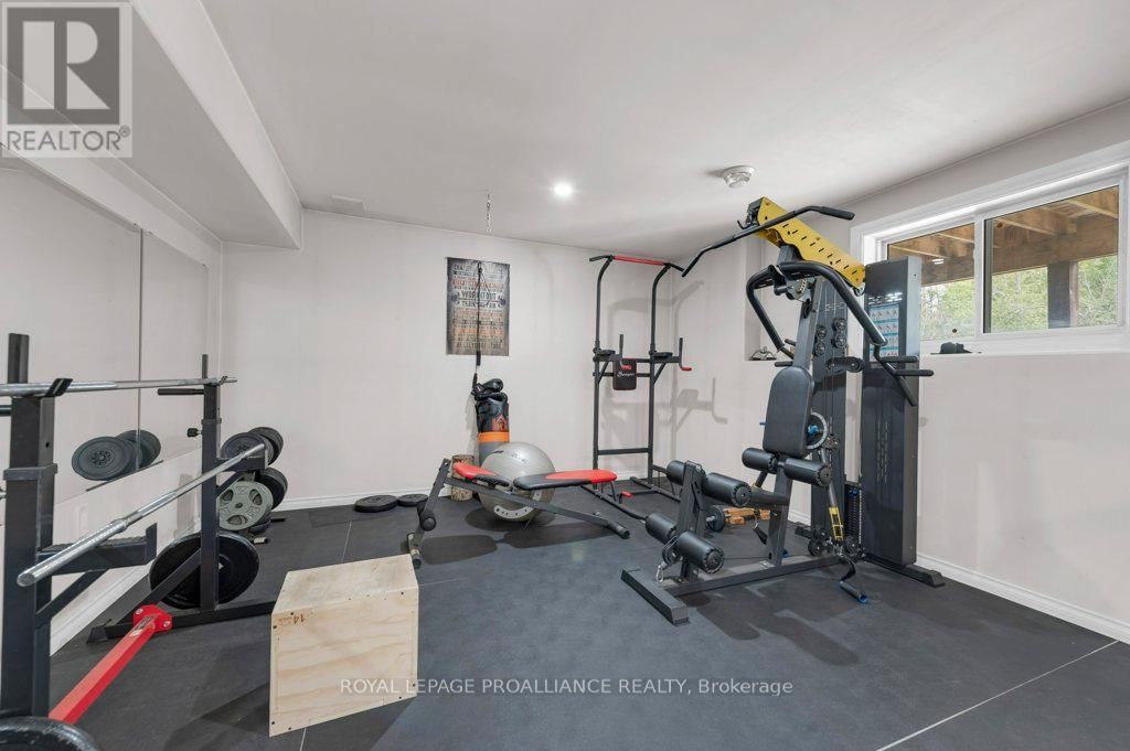 1554 SHANNON ROAD Image 28