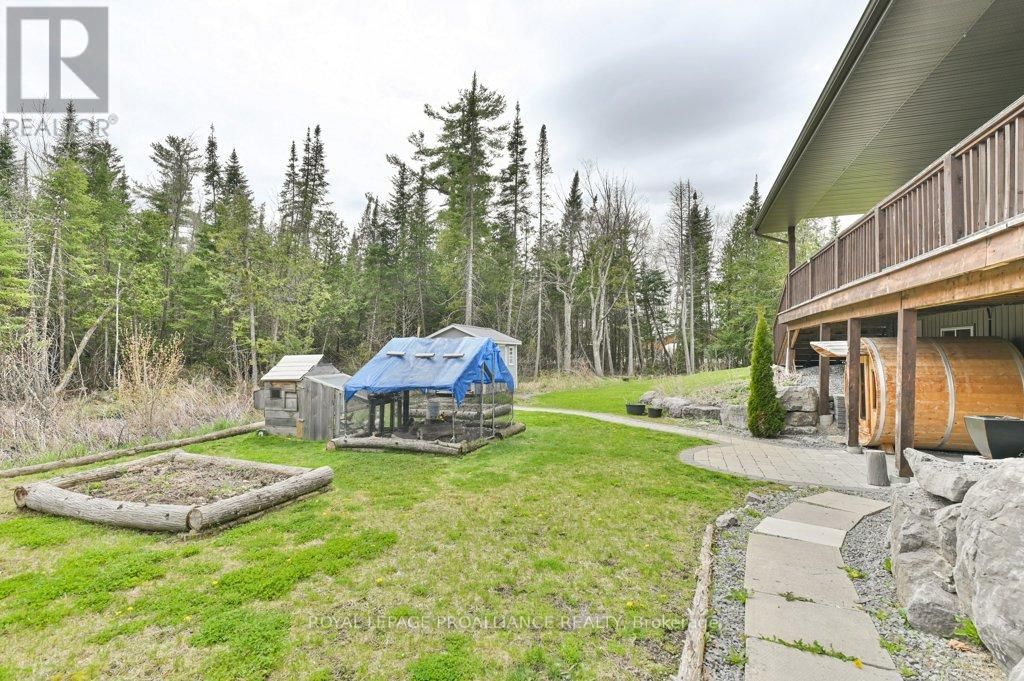 1554 SHANNON ROAD Image 38