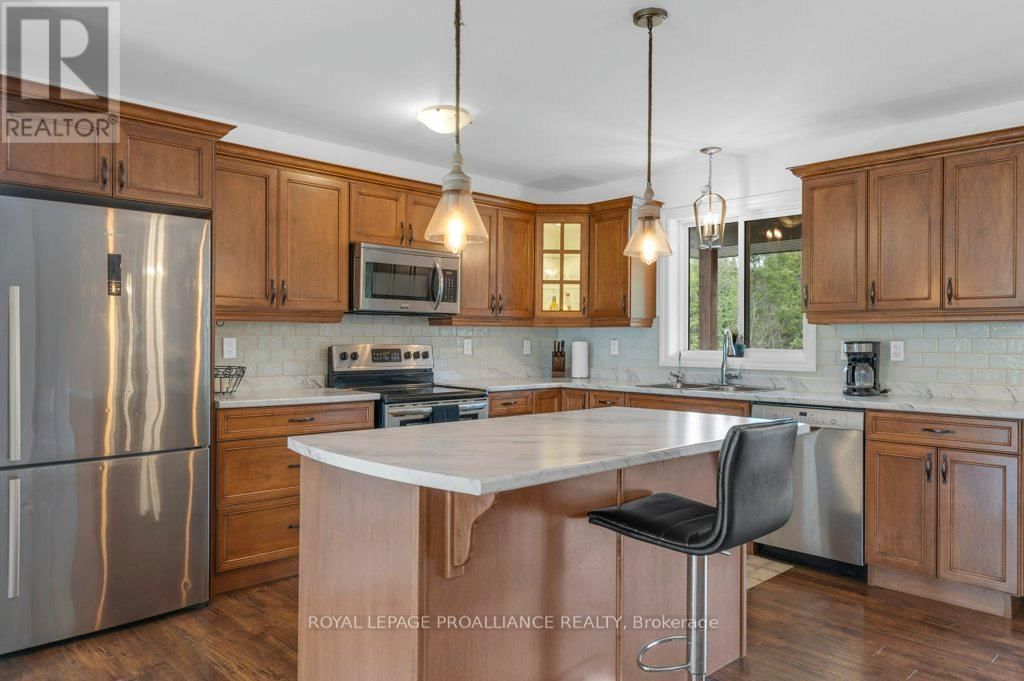 1554 SHANNON ROAD Image 9