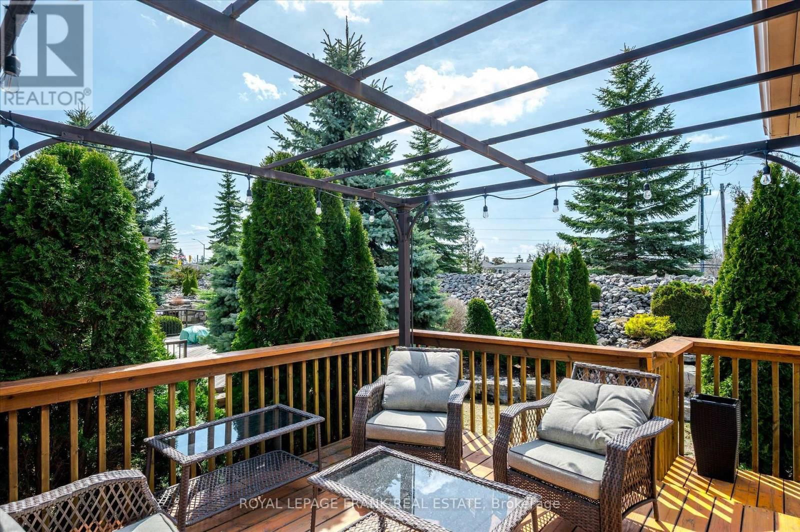 42 HUNTINGWOOD CRESCENT Image 27