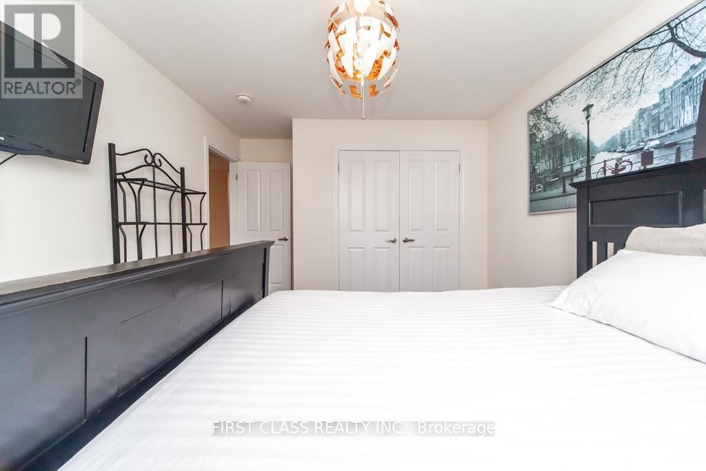 743 SAWMILL ROAD Image 31